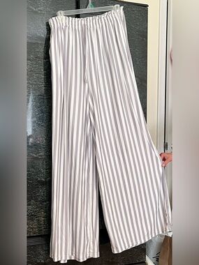 2/35$ Striped Wide-Leg Palazzo Pants in White & Light Gray- Retro/Disco Flare
